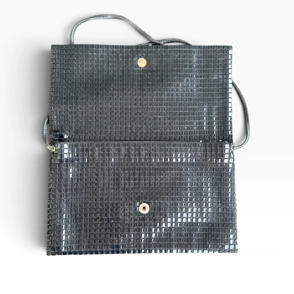 Vintage 80s Black Metal Mesh Envelope  Shoulder Evening Clutch Purse retro